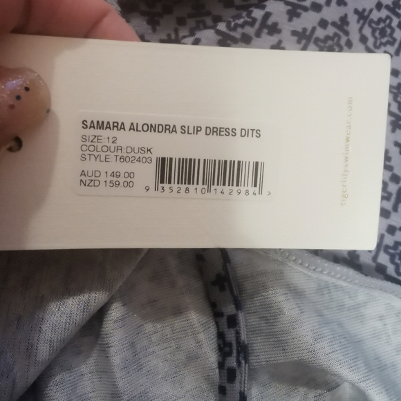 Tigerlily maxi dress bnwt size  8 - Picture 4 of 6